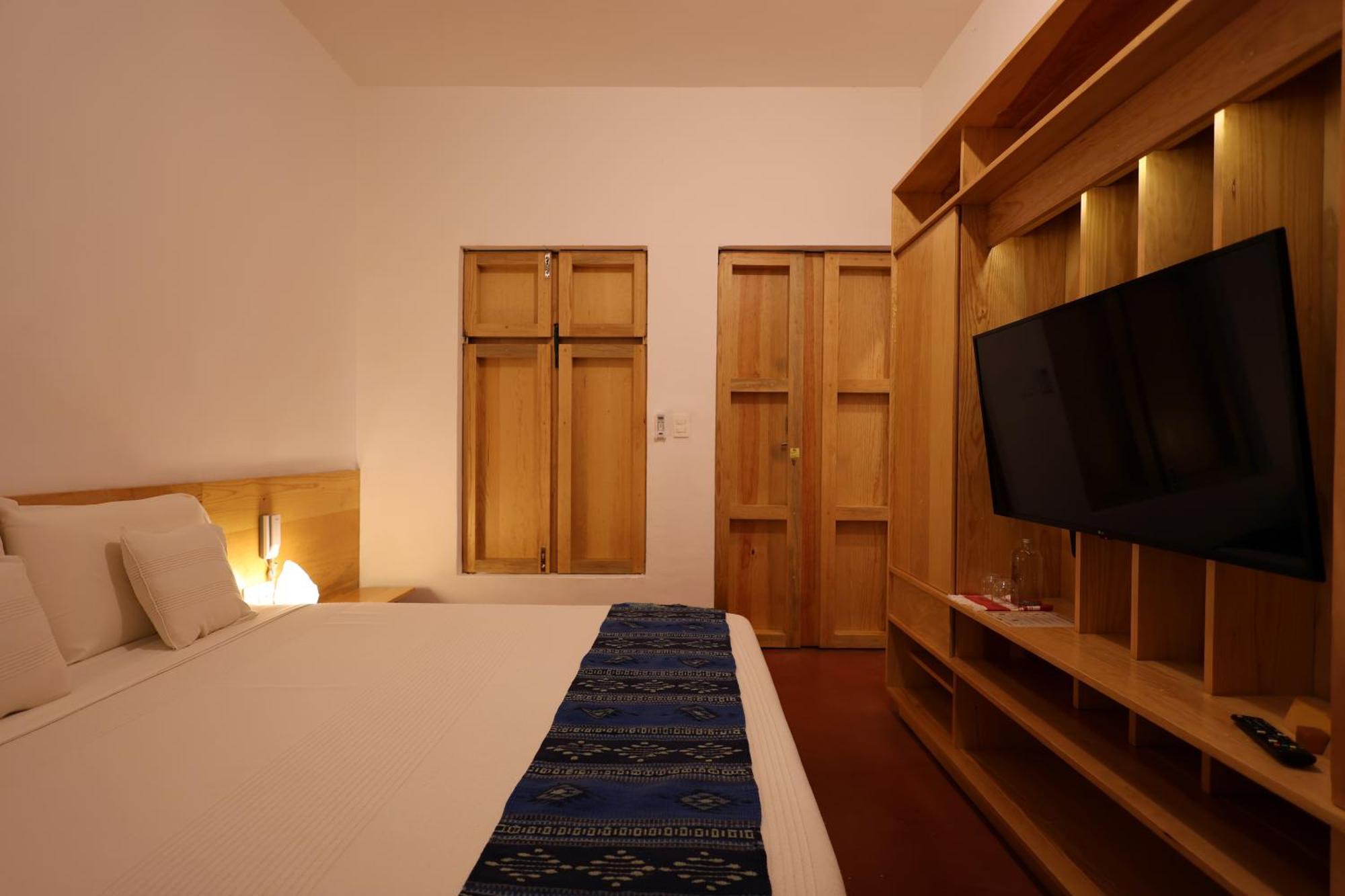 Hotel Ayook *